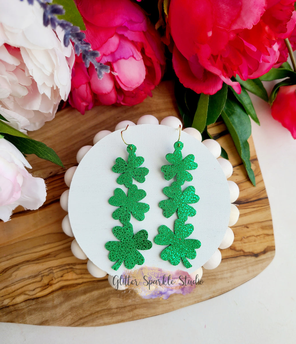 Pair of Fancy Triple Clover dangle Earring Steel Rule Die Glitter