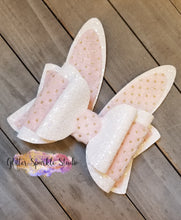 Load image into Gallery viewer, 3.5 - 4 inch Layered Bunny Ear Steel Rule Die