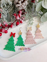 Load image into Gallery viewer, Quad Layer Fringed Christmas Tree with Star &amp; Ribbon Toppers Earring or Pendant Steel Rule Combo Die