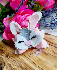 3.5 Inch Floppy ear Bunny & Lashes Easter Bow Steel Rule Die