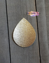 Load image into Gallery viewer, Pair of 2 inch Chubby Teardrop Earrings Steel Rule Die