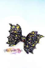 Load image into Gallery viewer, 3.5 inch Doube Layer Bat Wing Bow Steel Rule Die