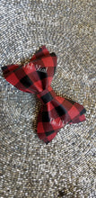 Load image into Gallery viewer, 3.5 inch Bowtie Pinch Bow Steel Rule Die