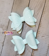 Load image into Gallery viewer, 4 inch Darcy Double Tail Wrap-around Bow ALL FULL CUTS Steel Rule Die