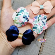 Load image into Gallery viewer, Triple Ruffled Pinch Bow Steel Rule Combo Die