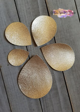 Load image into Gallery viewer, Chubby Teardrops 5 piece earring or pendant multi cut Steel Rule Die