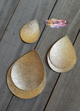 Load image into Gallery viewer, Chubby Teardrops 5 piece earring or pendant multi cut Steel Rule Die