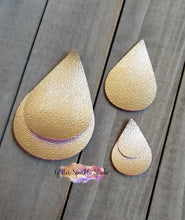 Load image into Gallery viewer, Teardrops 5 piece earring or pendant multi cut Steel Rule Die