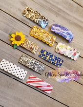 Load image into Gallery viewer, 9 piece 2inch/50mm Scalloped Rectangle Hinged snap clip multi cut Steel Rule Die