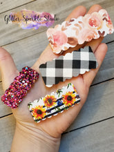 Load image into Gallery viewer, 4 piece Multi Size Scalloped Rectangle Hinged snap clip multi cut Steel Rule Die