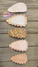 Load image into Gallery viewer, 7 piece Multi Size large Scalloped Mod Triangle Shaped multi cut Steel Rule Die