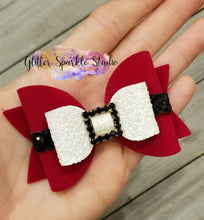 Load image into Gallery viewer, 3.5 inch Santa Belt Bow Steel Rule Die