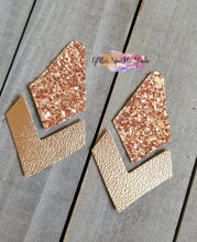 Load image into Gallery viewer, Double Tiered Rhombus &amp; Chevron Steel Rule earring or pendant Die