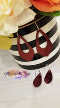 Load image into Gallery viewer, Open Pointed Teardrops Earring or Pendant Steel Rule Die