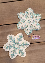 Load image into Gallery viewer, 3 Piece Snowflake with Star Center Steel Rule Die for earring, appliques or snap clips