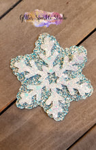 Load image into Gallery viewer, 3 Piece Snowflake with Star Center Steel Rule Die for earring, appliques or snap clips