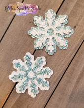 Load image into Gallery viewer, 2 Piece Snowflake with Round Center Steel Rule Die for earring, appliques or snap clips