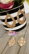 Load image into Gallery viewer, 2.5 Inch Pair of Casbah Scalloped Pointed Teardrop Earring or Pendant Steel Rule Die