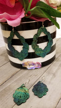 Load image into Gallery viewer, 2.5 Inch Pair of Casbah Scalloped Pointed Teardrop Earring or Pendant Steel Rule Die