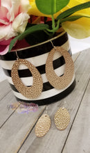 Load image into Gallery viewer, Big Beautiful Oval Earring Steel Rule Die