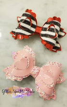 Load image into Gallery viewer, 3.5 inch Scalloped 3-D Tilted Tiny Hearts Bow Steel Rule COMBO Die