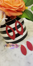 Load image into Gallery viewer, Pair of Elongated Open Pointed Leaves Earring or Pendant Steel Rule Die