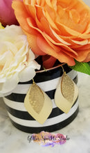 Load image into Gallery viewer, Lovely Layered Leaves Earring or Pendant Steel Rule Die