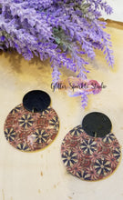 Load image into Gallery viewer, The Swerve Notched Circle Earring Steel Rule Die