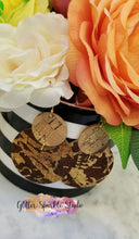 Load image into Gallery viewer, The Swerve Notched Circle Earring Steel Rule Die