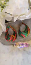Load image into Gallery viewer, 5 piece Loopy Hoops earring multi cut Steel Rule Die