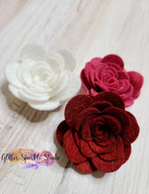 Load image into Gallery viewer, 2.5 inch Three Piece Rolled Rose Steel Rule Die