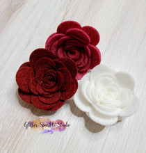 Load image into Gallery viewer, 2.5 inch Three Piece Rolled Rose Steel Rule Die