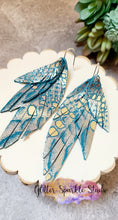Load image into Gallery viewer, Triple layered Fairy Feather Fringe Wings Earring or Pendant Steel Rule Combo Die