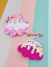 Load image into Gallery viewer, Ice Cream Scoops Steel Rule Die for snap clips or appliques