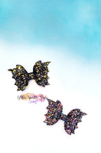 Load image into Gallery viewer, 4 inch Double Layer Bat Wing Bow Steel Rule Die