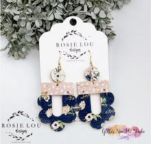 Load image into Gallery viewer, Pair of Petite 2 inch Scalloped Della U Dangle Earring Steel Rule Die