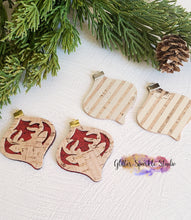Load image into Gallery viewer, 2.25 inch Deer Silhoutte Ornament Bulb Double Layer Christmas Earrings Steel Rule Die