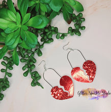 Load image into Gallery viewer, Broken Heart Steel Rule Die for petite earring or appliques