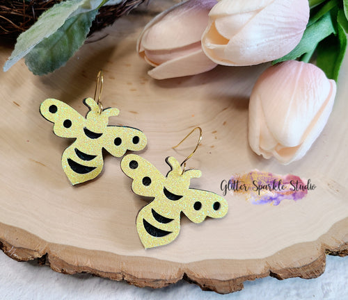 Pair of Fancy Bee layered Earring Steel Rule Die