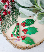 Load image into Gallery viewer, Holly with Berries &amp; Ornaments Snap Clip Steel Rule Die for appliques or snap clips