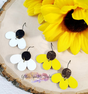 1.25 inch Pair of Half Daisy Embossing Dangle Earring Steel Rule Die