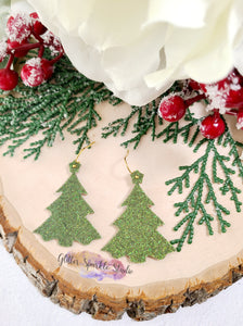 Pair of Mirrored Bobbles & Pearls Layered Star Topped Tree Dangle Earring Steel Rule Die