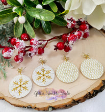 Load image into Gallery viewer, 1.8 inch Stitcher Fancy Snowflake Ball Ornament Earring or applique Steel Rule Die