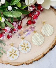 Load image into Gallery viewer, 1.8 inch Stitcher Fancy Snowflake Ball Ornament Earring or applique Steel Rule Die