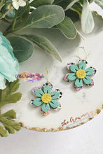 Load image into Gallery viewer, Plumeria Layered flower Earring Steel Rule Die